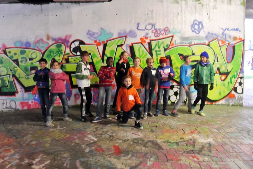 Um den 10. Geburtstag von Marc Ivan gebührend zu feiern, haben wir mit ihren Gästen ein coolen Graffiti Kindergeburtstag geplant