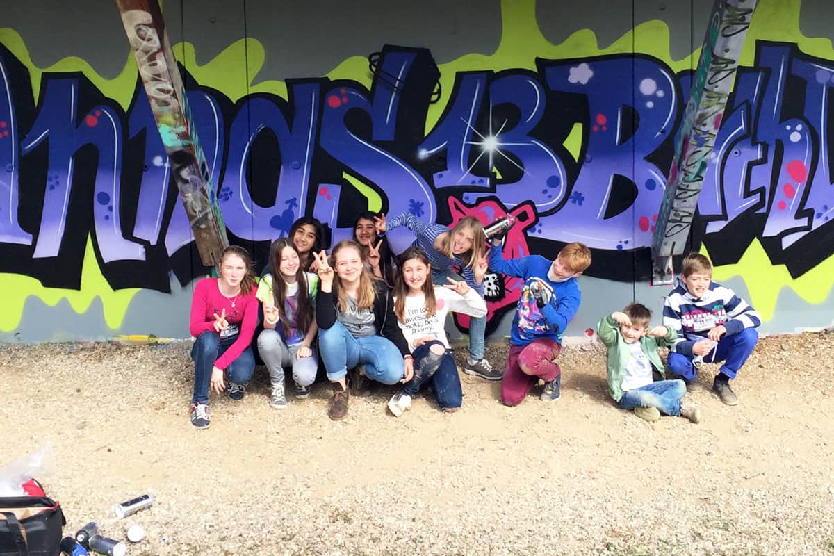 Zum 13. Geburtstag von Anna haben wir von Graffiti Stuttgart mit Ihr und Ihren Gästen einen coolen Graffiti-Kindergeburtstag gefeiert.