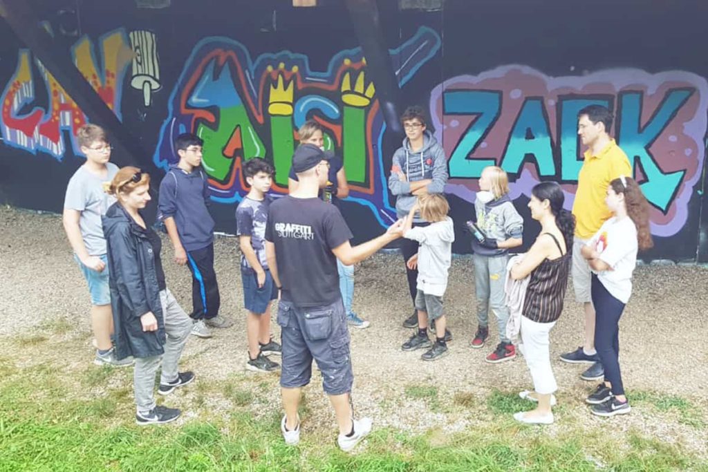 Der Graffiti Workshop Stuttgart Sommerferien 2019 #1 war wieder ein kreativeres Wochenende! Zusammen haben wir geplant,gezeichnet und gesprüht.