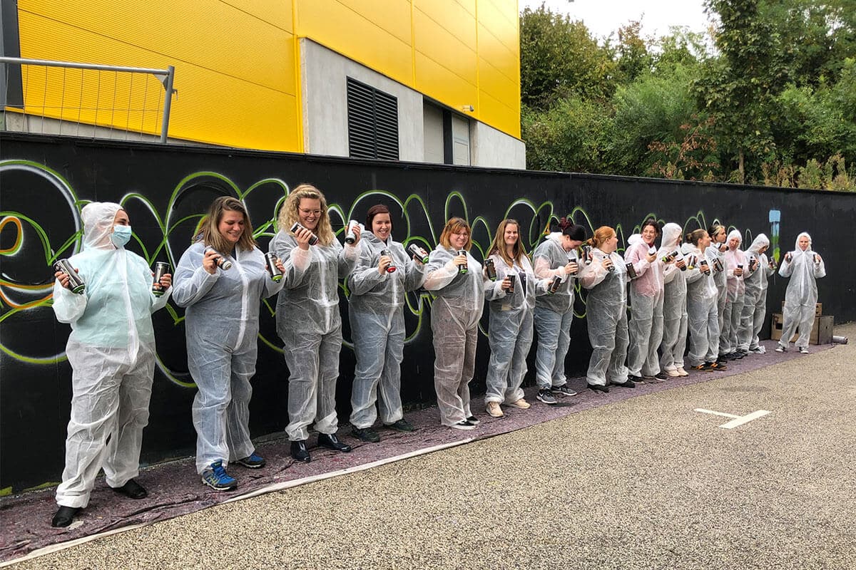 Zusammen mit den Mitarbeiterinnen des Kindergarten St. Nikolaus aus Neu-Ulm, haben wir Graffiti Teambuilding Event veranstaltet.