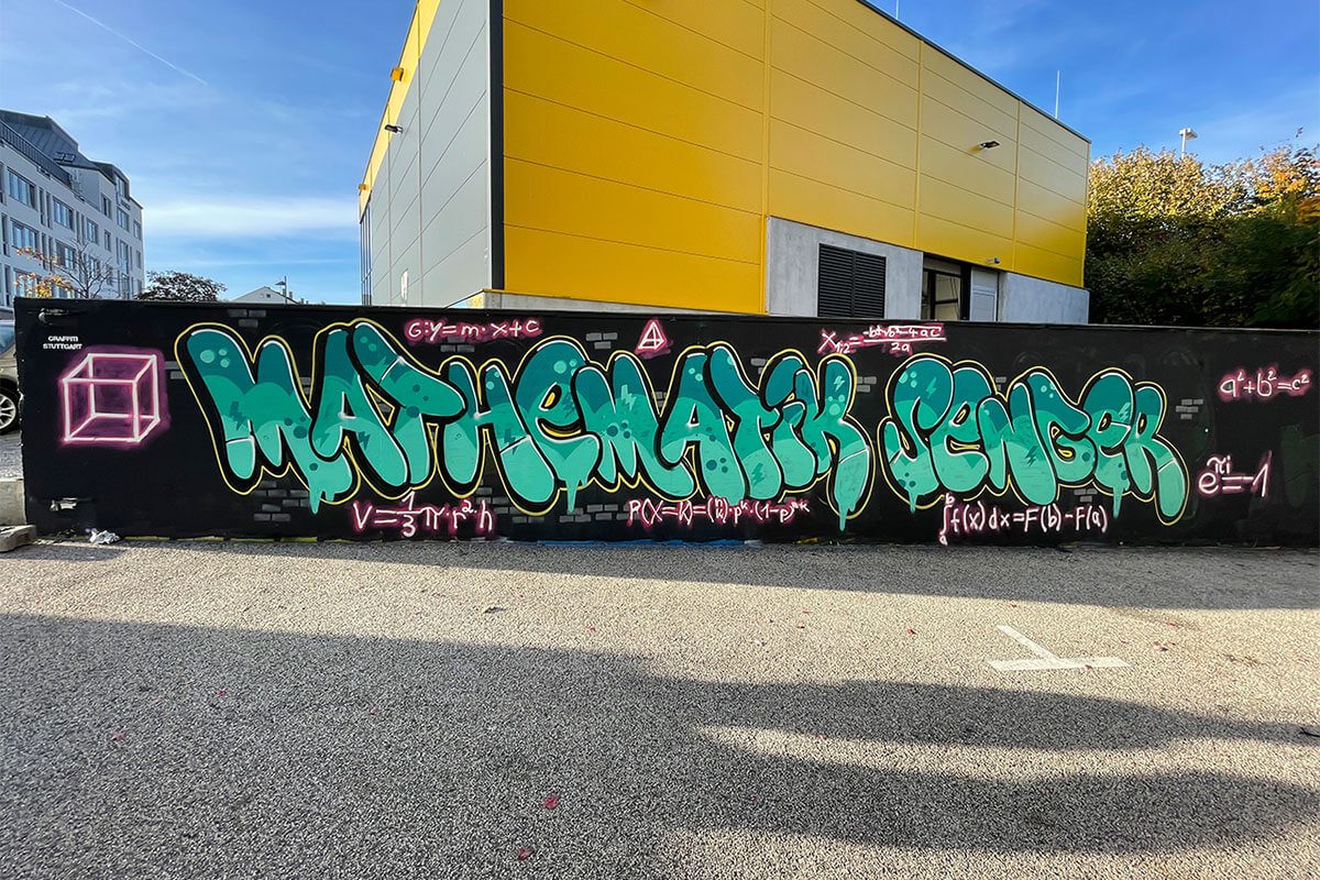 Die Schüler des Carl-Benz-Gymnasium aus Ladenburg aus dem Landkreis Rhein-Neckar-Kreis, haben sich dieses Jahr zum Schulausflug für eine coole Graffiti Aktion entschieden.