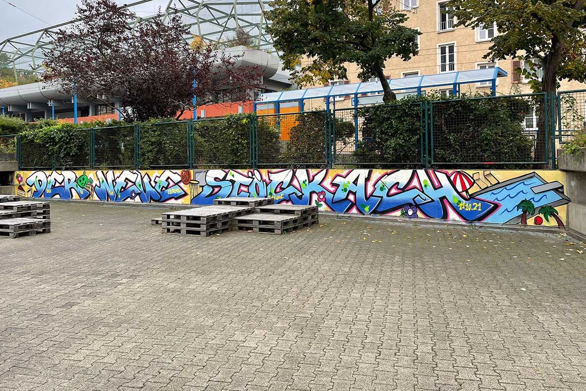 Für die EnBW haben wir in Rahmen des Projektes Stöckach 27 eine Graffiti Kreativwerkstatt mit den Schülern der Berger Schule umgesetzt.